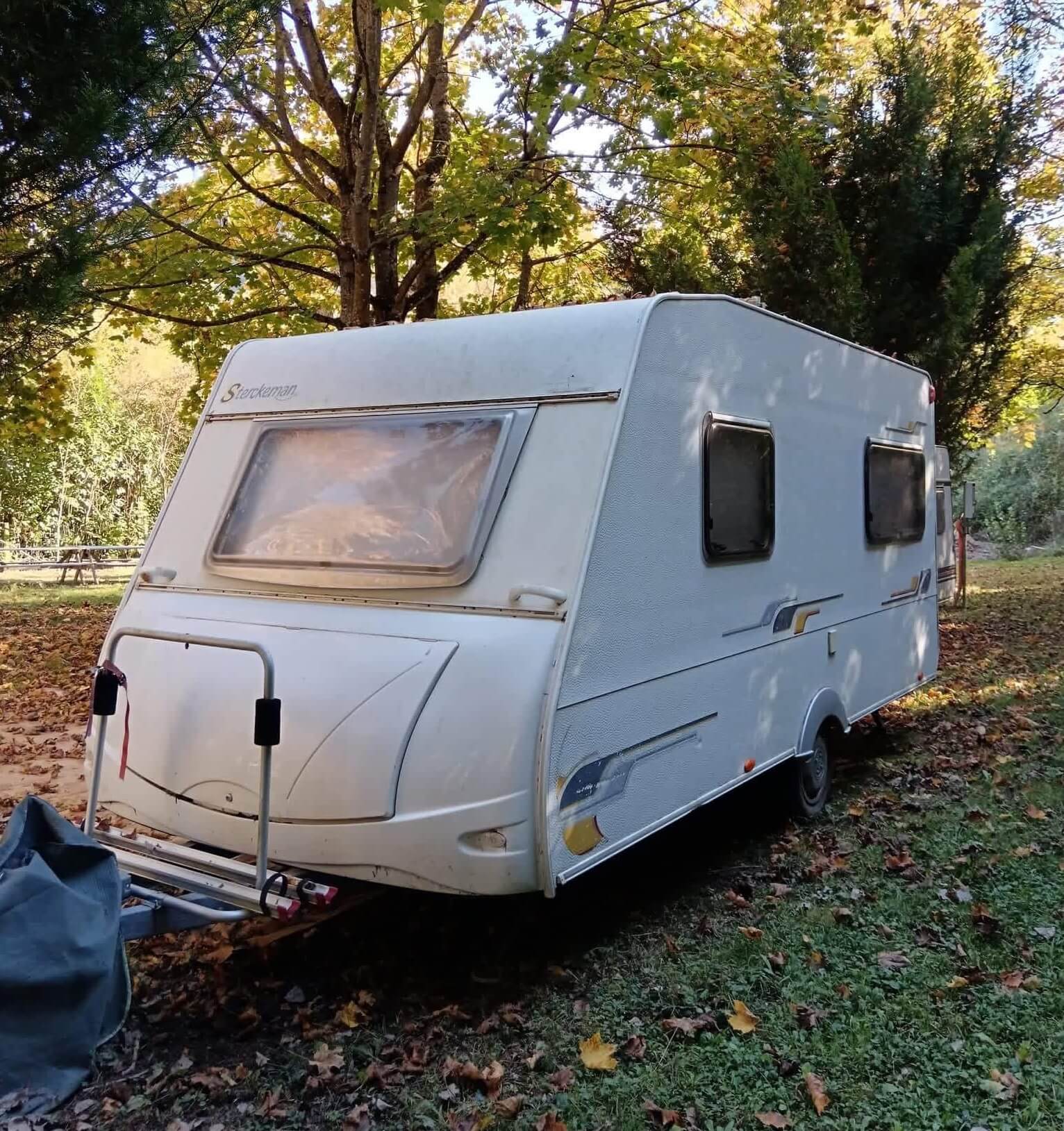 Caravane en location au camping le pont